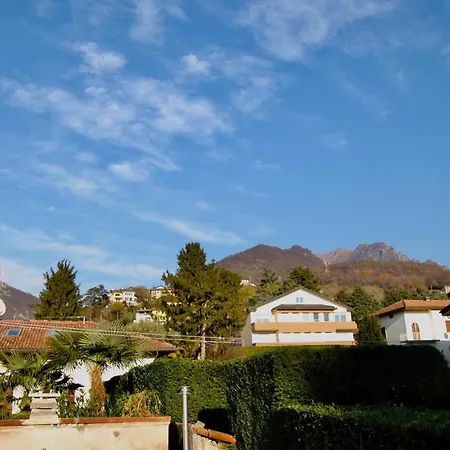 Felicita Apartment Lecco